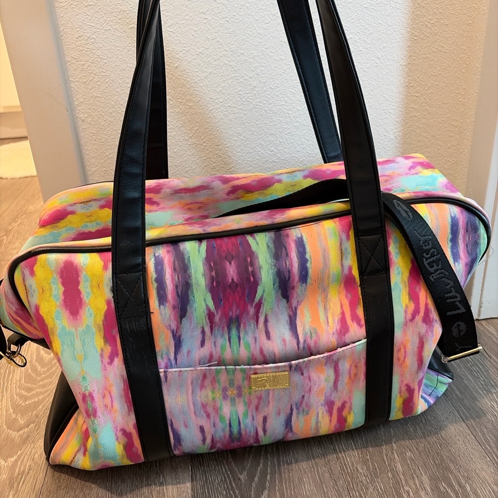 NWOT Luv Betsey by Betsey Johnson Multicolor Weekender Duffel Bag - Picture 3 of 9
